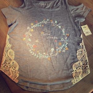 Girls Cold Shoulder Gray “Love Others” shirt